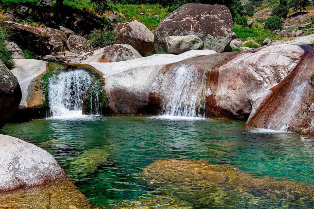 Casa Rural En Candeleda Con Piscina Y Un Maravilloso Jardin Екстер'єр фото